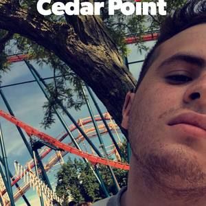 Meet your Posher, Izaak